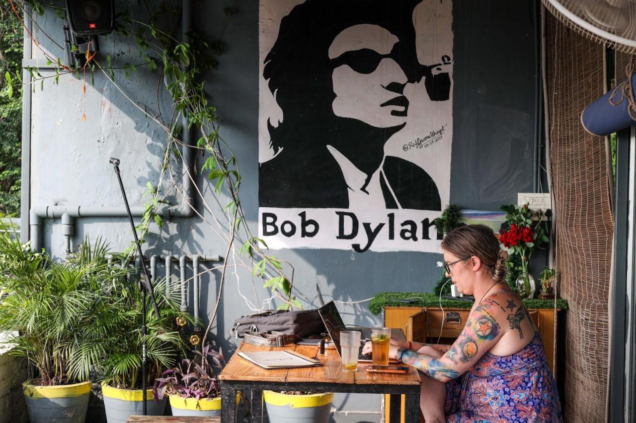 רישיקש Bunkstay Coworking Hostel & Glamping מראה חיצוני תמונה